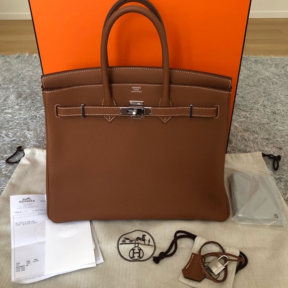 Hermes Handbags - Hermes Birkin 35cm in Gold leather